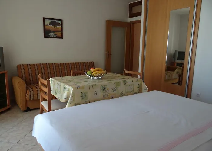 Lola Apartament