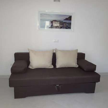Lola Apartmán Trogir